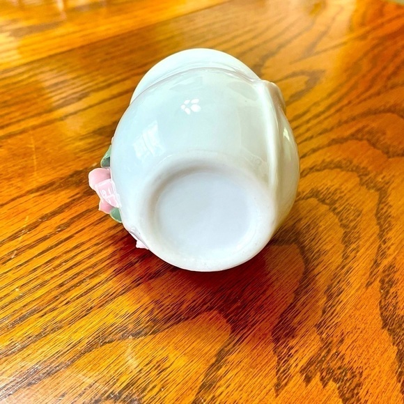 Bud Vase Ceramic Flower Ribbon White Pink Green Small Vintage - Picture 8 of 8